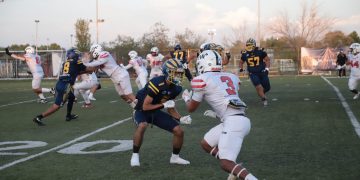 Indios de la UACJ se imponen ante Cardenales de la UIW y celebran su historia con autoridad en la ONEFA