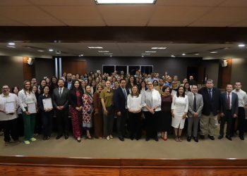Certifican a embajadores del buen trato