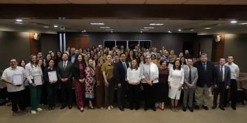 Certifican a embajadores del buen trato