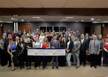 La solidaridad de los estudiantes llega a la Cruz Roja