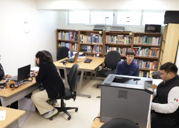Acerca el SAT sus servicios a la comunidad universitaria