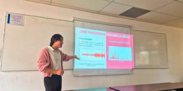 Del sonido a las ecuaciones: estudiantes exploran el alcance de las matemáticas
